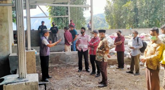 Kunker Ke Lombok Terkait Sampah, Bupati Polman Targetkan OSAMTU Setiap Kecamatan