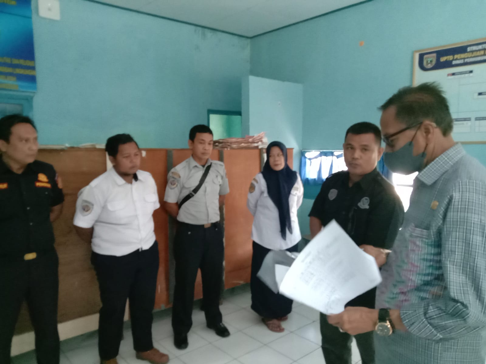 Wakil Bupati Polman Sidak Kantor UPTD pengujian Kendaraan Bermotor