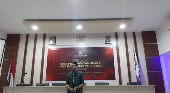 Launching Hari Pemungutan Suara, KPU Mamuju Laksanakan Kegiatan Nonton Bareng
