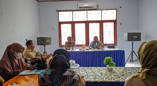 Sambangi Capil Mamuju, Ombudsman : Jika Bisa Cepat Kenapa Harus Ditunda