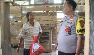 Sasar warga kurang mampu Kapolres Polman kembali berbagi sembako