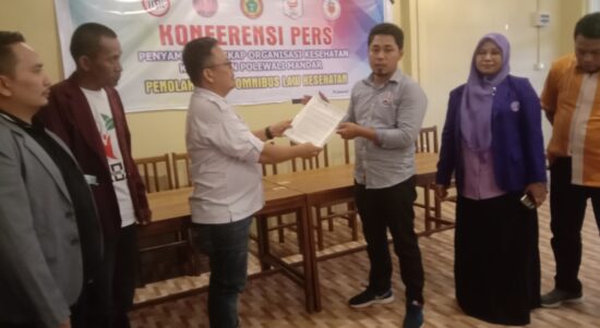 Lima organisasi kesehatan di Polman nyatakan sikap Tolak RUU Omnibus Law