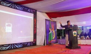 Hadiri HUT Desa Batetangnga, Akmal Tekankan Pentingnya DDP