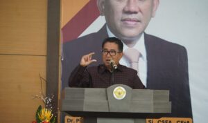 Dorong Seluruh Daerah Lakukan Percepatan Penyelesaian Tindak Lanjut BPK