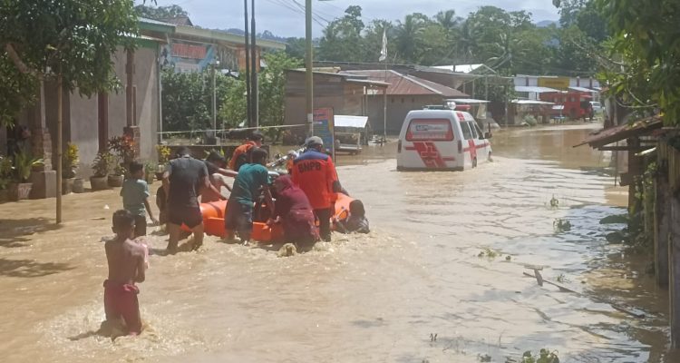 Banjir rendam wilayah Matakali, BPBD bersama Tim SAR turun kan bantuan