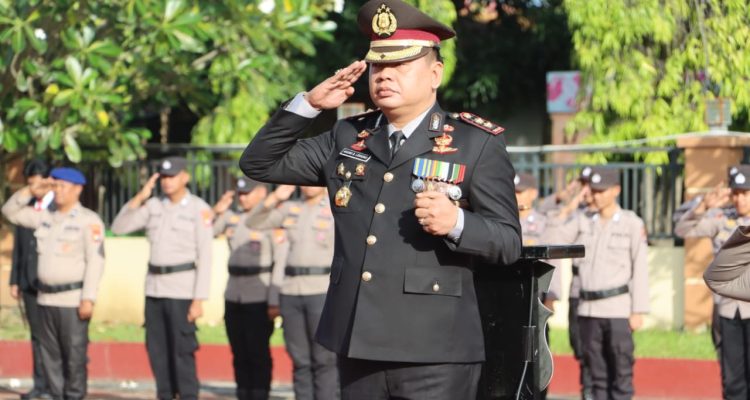 Pimpin Upacara Lahirnya Pancasila,ini Harapan Kapolres  Polman