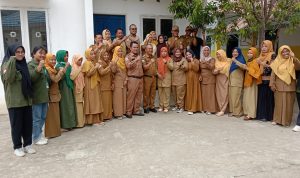 Kunjungi sekolah di pulau terluar Polman,AIM bantu Transportasi guru dan siswa