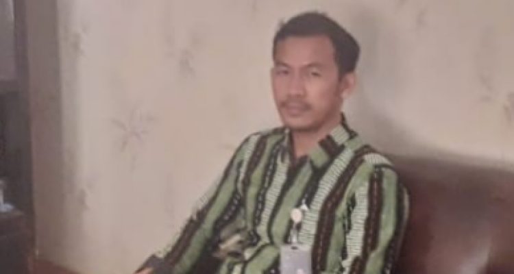 Meriahkan hari pangan sedunia, Bulog kerja sama Pemda Polman salurkan Beras  Bantuan pangan
