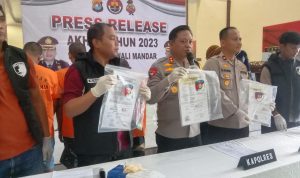 Enam Pelaku Penipuan Investasi Sawah di ringkus Polisi, pelaku Terancam Empat Tahun Penjara Enam Pelaku Penipuan Investasi Sawah di ringkus Polisi, pelaku Terancam Empat Tahun Penjara