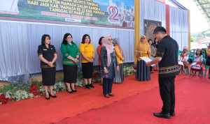 HUT Mamasa Ke-22, DR. Asriaty didapuk menjadi Bunda Literasi pada rangkaian Lomba bertutur cerita rakyat Mamasa