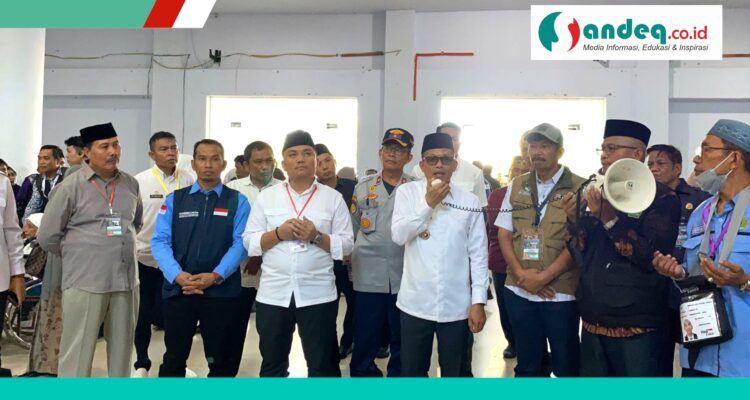 Empat Pesan Bupati Polman Warnai Pelepasan 281 Calon Jamaah Haji Kloter 11