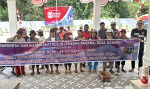 Gotong Royong Menyambut Peringatan HUT RI ke-80, Kantah Mamasa dan Warga Bersatu Padu