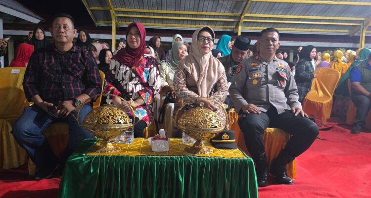 Kapolsek Binuang Hadiri Malam Ramah Tamah dan Pesta Rakyat dalam Rangka Peringatan HUT RI Ke-80 di Kecamatan Binuang