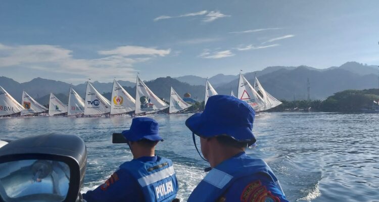 Polres Polman Kerahkan Personel, Kawal Pengamanan Event Bahari Sandeq Silumba 2025