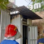 Damkar Polman Cetak Respon Time Gemilang, Kerugian Kebakaran Kontainer Depan SMAN 1 Polewali Ditekan Hanya 5%