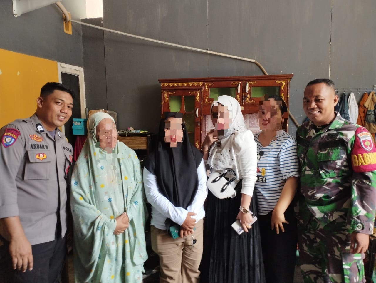Bhabinkamtibmas Desa Patampanua Gelar Mediasi Warga Terkait Perselisihan Akibat Status WhatsApp