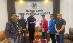 SEMARAK POLMAN Desak DPRD Gelar RDP Bahas Kenaikan PBB, Ultimatum 2×24 Jam