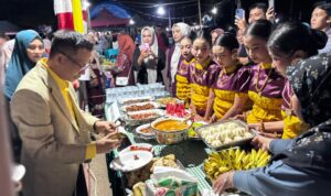 Pesta Rakyat Balanipa! Bupati Polman Apresiasi Pertunjukan Budaya, Kuliner Tradisional hingga Paskibraka!