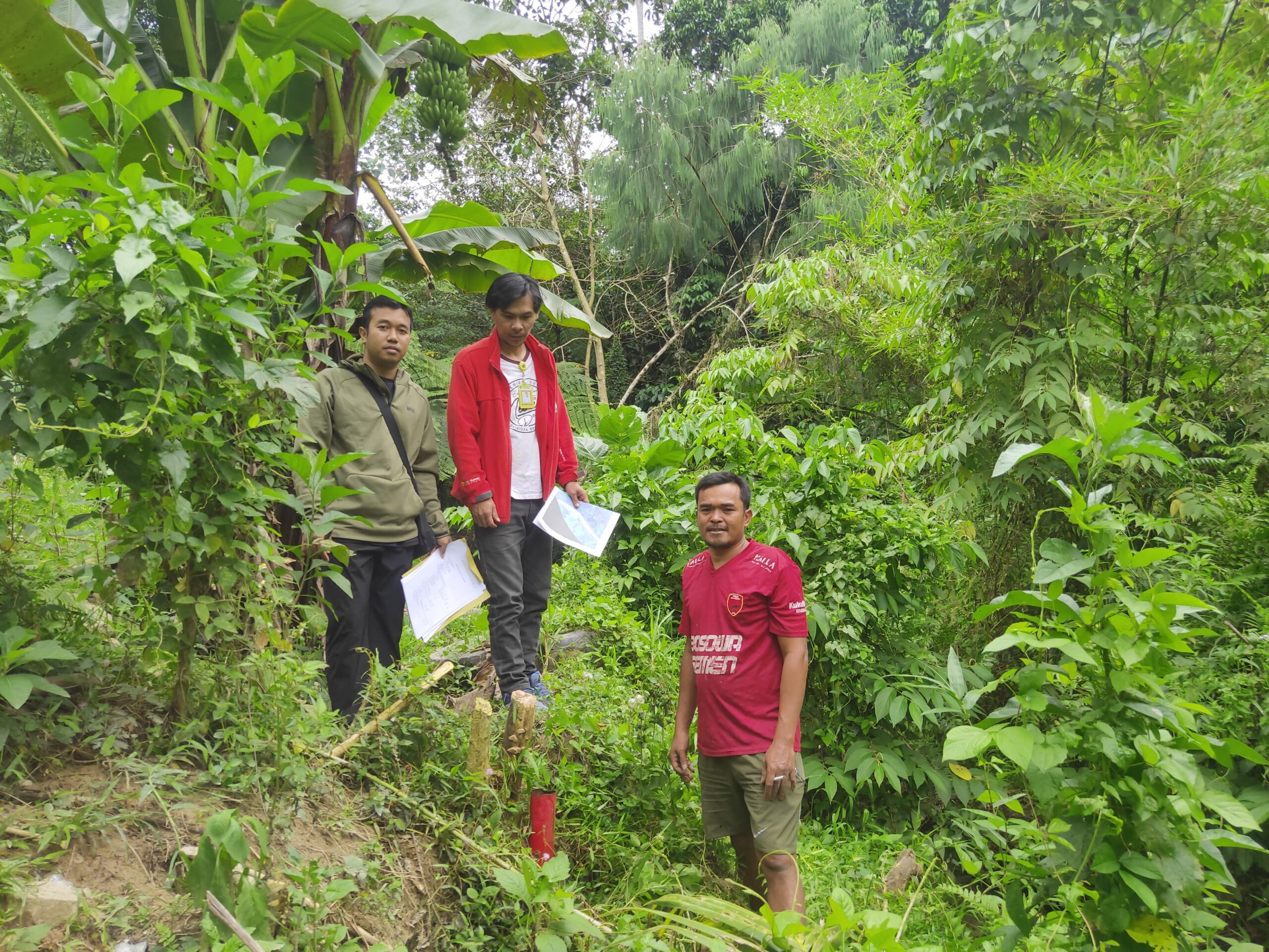 Kantor Pertanahan Mamasa Wujudkan Kepastian Hukum Melalui Verifikasi Lapangan PKKPR Non-Berusaha Kantor Pertanahan Mamasa Wujudkan Kepastian Hukum Melalui Verifikasi Lapangan PKKPR Non-Berusaha