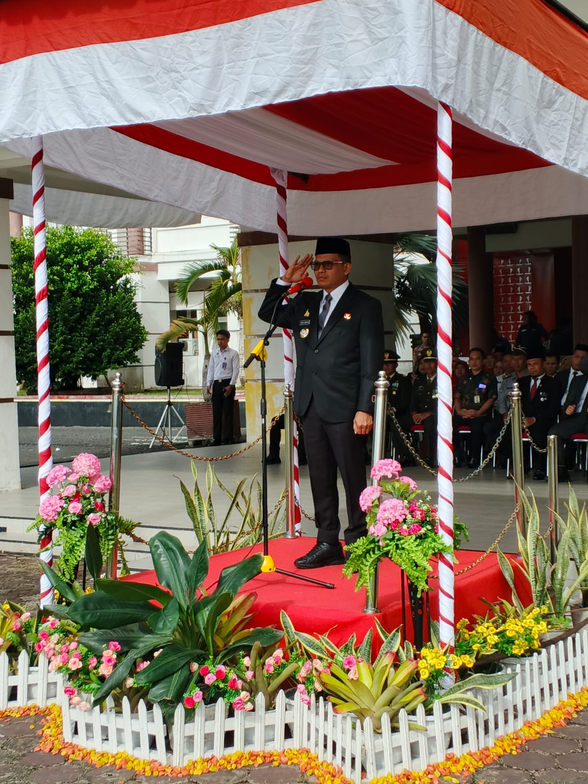 Peringati HSP ke-97, Bupati H. Samsul Mahmud Pimpin Upacara dan Bacakan Pidato Menpora Peringati HSP ke-97, Bupati H. Samsul Mahmud Pimpin Upacara dan Bacakan Pidato Menpora