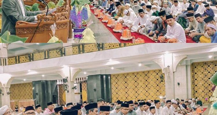 Bupati Polman Sampaikan 5 Komitmen Pembangunan pada Peringatan Maulid Nabi di Masjid Syuhada Bupati Polman Sampaikan 5 Komitmen Pembangunan pada Peringatan Maulid Nabi di Masjid Syuhada