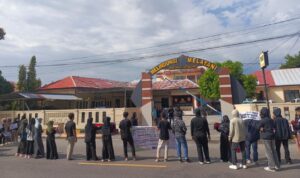 Tolak Kriminalisasi Guru, Aliansi Warga Minta Publik Cermati Kronologi Utuh Tolak Kriminalisasi Guru, Aliansi Warga Minta Publik Cermati Kronologi Utuh