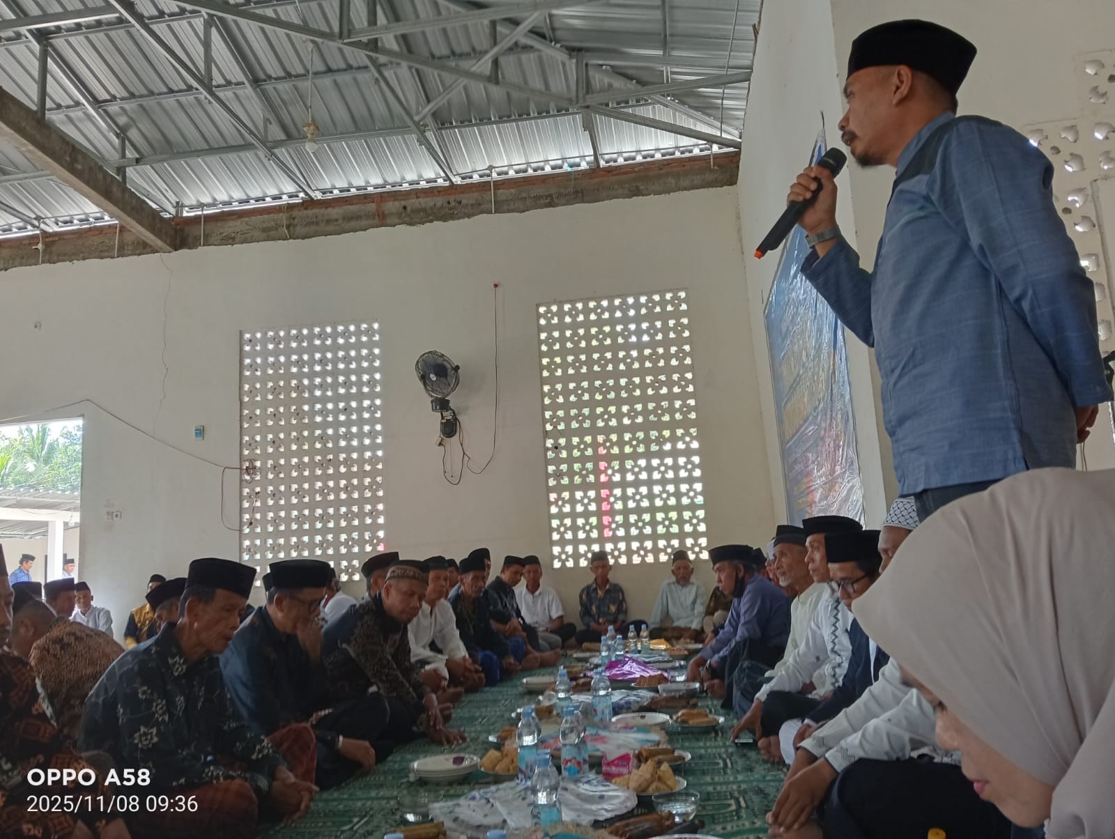 Kepala Dinas Kominfo Polman Sampaikan 4 Pesan Pemerintah pada Peringatan Maulid Nabi di Desa Suruang
