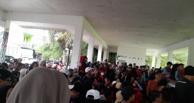 Ribuan Masyarakat Sambut Meriah Semarak Milad Muhammadiyah Di Mamuju Ribuan Masyarakat Sambut Meriah Semarak Milad Muhammadiyah Di Mamuju