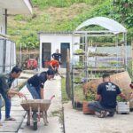Komitmen Hijau Kantah Mamasa: “Jumat Bersih” Wujudkan Pelayanan Prima dari Lingkungan yang Asri Komitmen Hijau Kantah Mamasa: “Jumat Bersih” Wujudkan Pelayanan Prima dari Lingkungan yang Asri