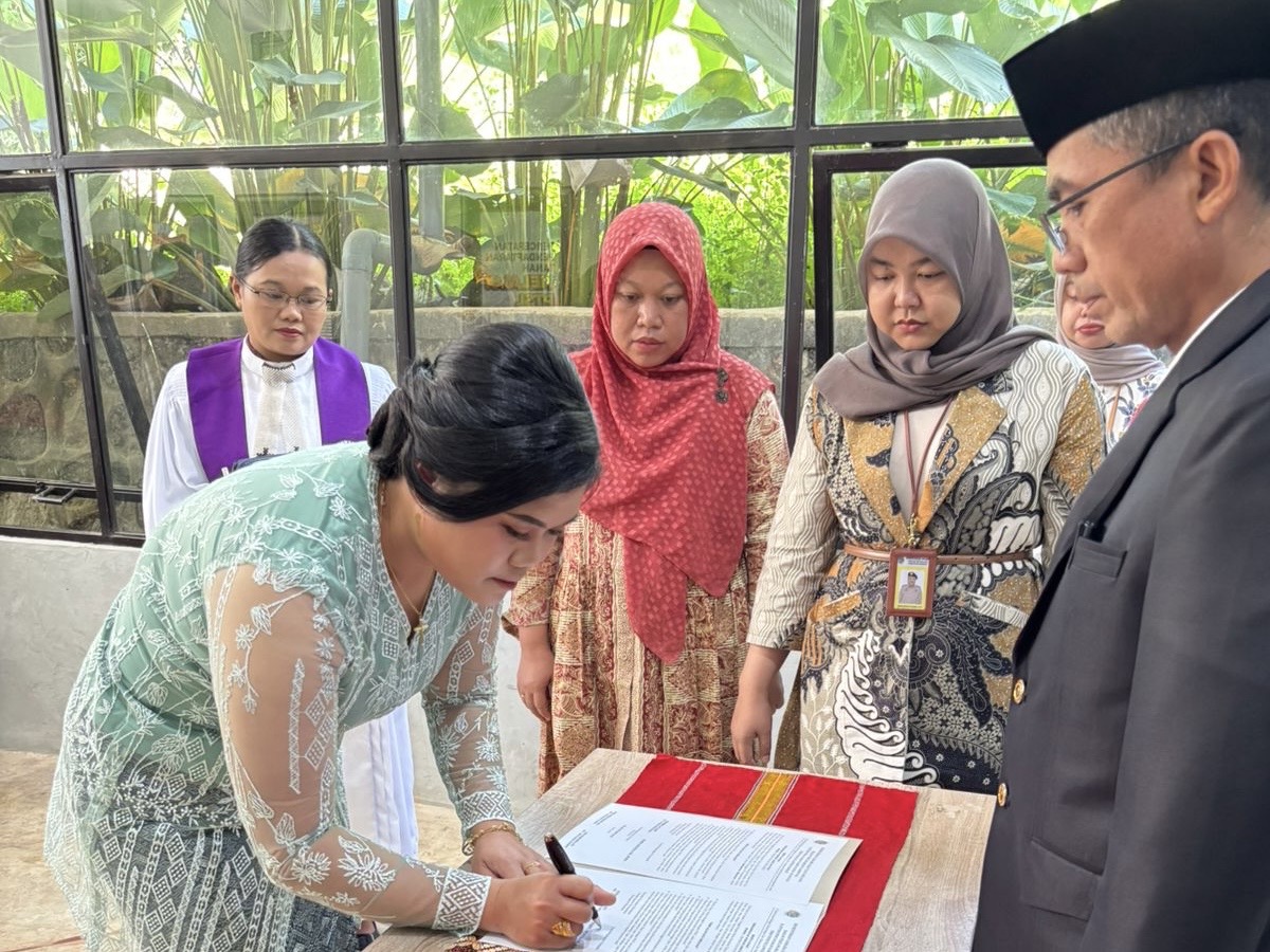 Peningkatan Layanan Pertanahan: Kantor Pertanahan Mamasa Lantik PPAT Baru