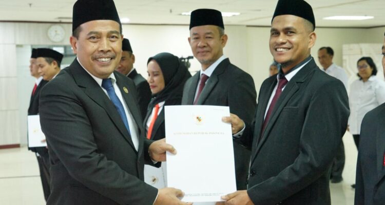 Kepemimpinan Baru, Harapan Baru: Fajar Sidiq Nahkodai Ombudsman Sulbar Kepemimpinan Baru, Harapan Baru: Fajar Sidiq Nahkodai Ombudsman Sulbar