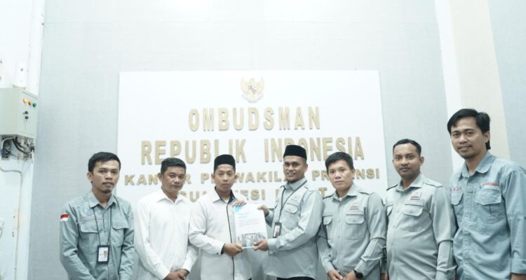 Ombudsman Sulbar Serahkan Policy Brief, Soroti Pelayanan PDAM Tirta Manakarra Ombudsman Sulbar Serahkan Policy Brief, Soroti Pelayanan PDAM Tirta Manakarra