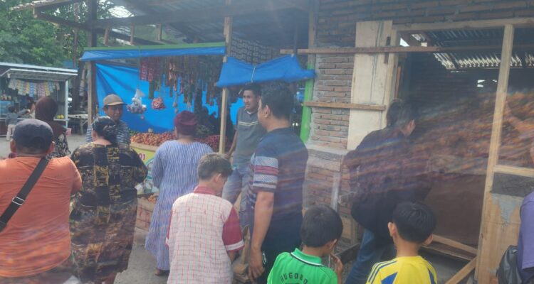 Sebuah Kios di Rusak Seorang Pria di Pasar Campalagian, Polisi Lakukan Penyelidikan