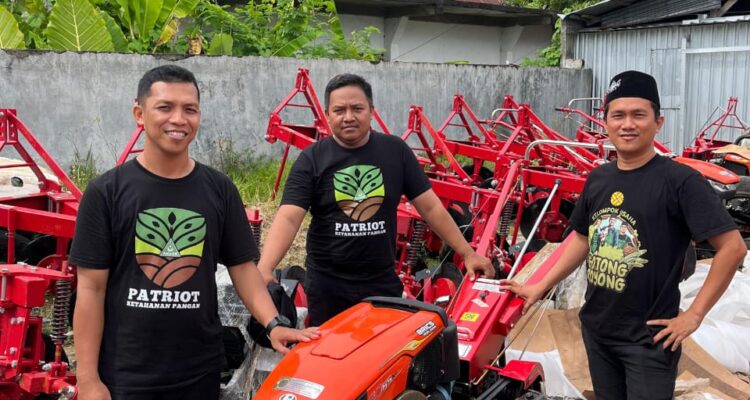 Kementan Beri Dukungan Nyata, GP Ansor Sulbar Terima Bantuan Traktor untuk Penguatan Pertanian