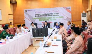 Percepatan Sertipikasi Tanah Wakaf di Kalteng, Menteri ATR/BPN Tekankan: “Jangan Sampai Rumah Tuhan Tak Terurus”