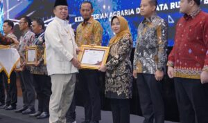 Gema Prestasi dari Ibu Kota: 24 Satker ATR/BPN Terima Predikat WBK, Menteri Nusron Apresiasi dan Ingatkan untuk Pertahankan Kualitas Gema Prestasi dari Ibu Kota: 24 Satker ATR/BPN Terima Predikat WBK, Menteri Nusron Apresiasi dan Ingatkan untuk Pertahankan Kualitas