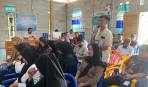 Lewati Akses Sulit, Ombudsman Sulbar Hadir Dengarkan Keluhan Warga Lombang