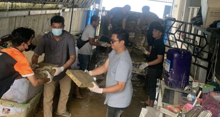 Melawan Waktu dan Lumpur: Kisah Kantah Aceh Tamiang Evakuasi 75 Ribu Arsip Hak Rakyat Pascabencana