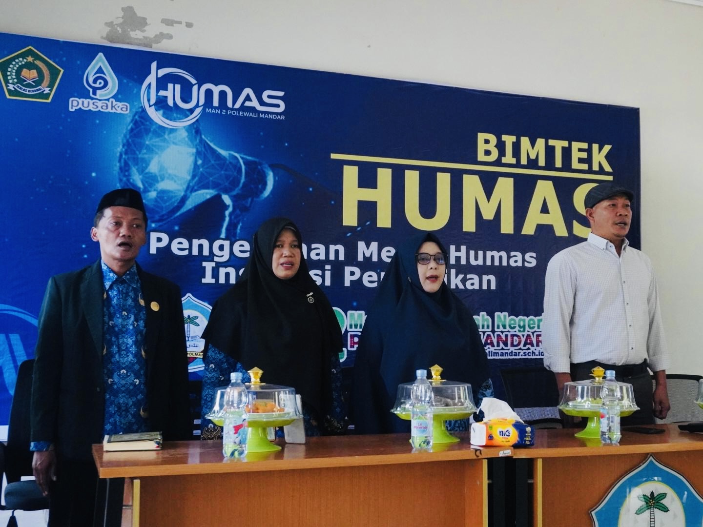 Hadirkan Ketua Komisi Informasi Sulbar MAN 2 Polman Gelar Bimtek Kehumasan
