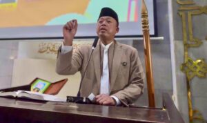 Malam Tarawih di UI: Menteri Nusron Tegaskan Sanad Ilmu dan Keadilan sebagai Nyawa Kepemimpinan