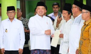 Momen Bersejarah di Banten: Menteri ATR/BPN Ajak Ormas Keagamaan “Keroyok” Sertipikasi Tanah Wakaf Momen Bersejarah di Banten: Menteri ATR/BPN Ajak Ormas Keagamaan “Keroyok” Sertipikasi Tanah Wakaf