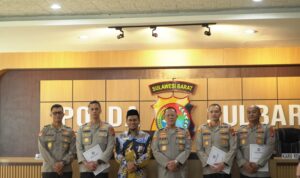 Ombudsman Serahkan Hasil Penilaian Maladministrasi Pelayanan Publik Tahun 2025 Kepada Polda Sulawesi Barat
