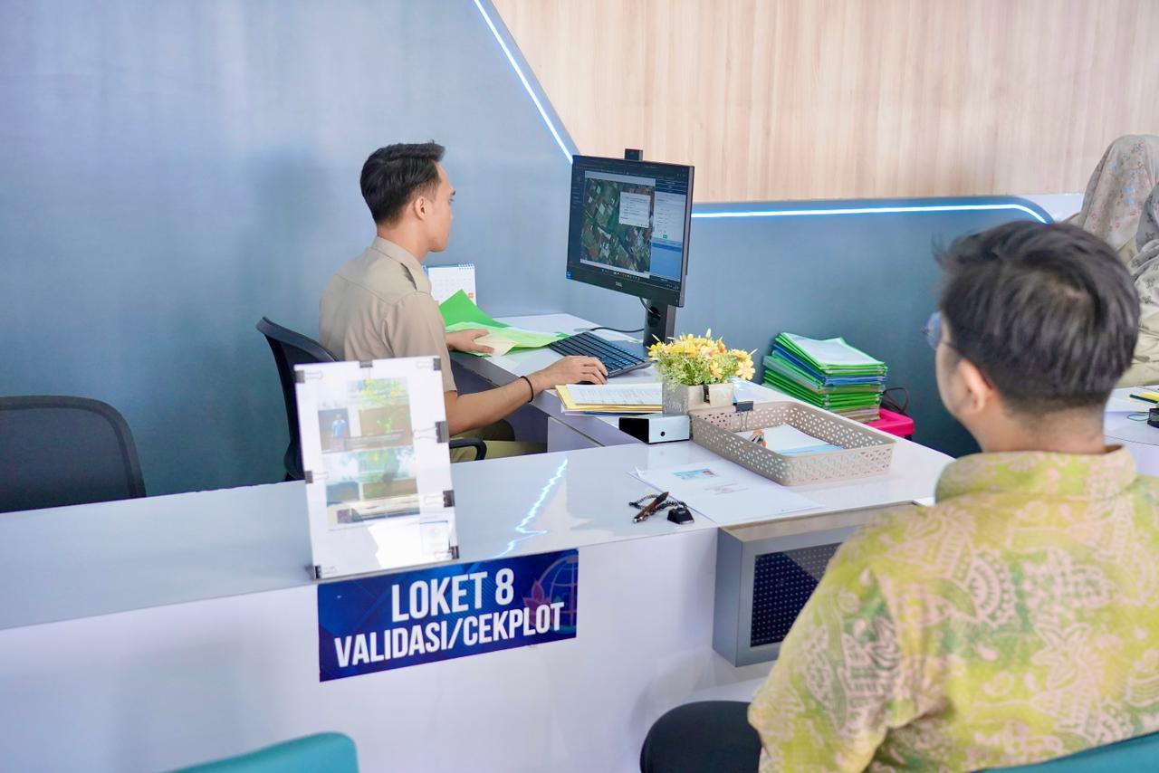 Manfaatkan Libur Lebaran, Warga Mamasa Diajak “Bersilaturahmi” dengan Sertifikat Tanah di Kantor Pertanahan