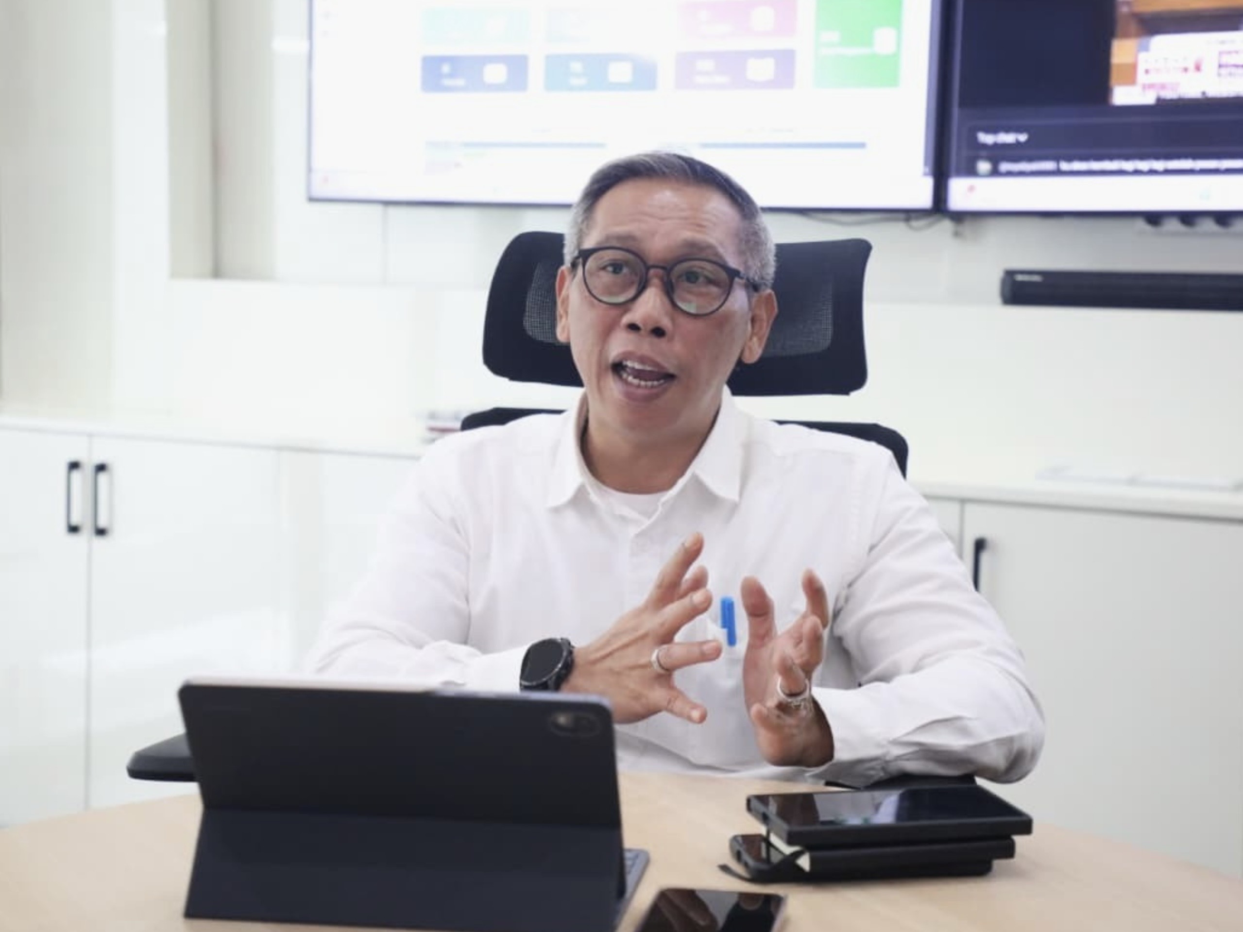 Wajib Tahu! Jangan Lengah, Begini Cara Memastikan Petugas Ukur yang Datang ke Rumah Anda adalah Petugas Resmi BPN