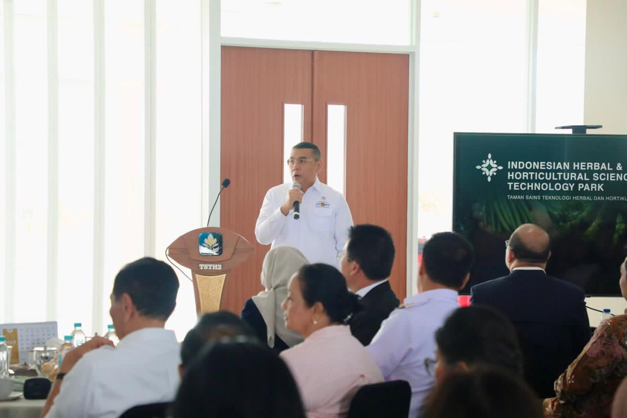 Wamen Ossy Dukung Pengembangan Kawasan TSTH2, Tekankan Pentingnya Kepastian Tanah dan Tata Ruang