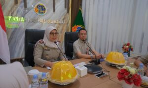 Kantor Wilayah BPN Sulawesi Barat Laksanakan Rapat Evaluasi Kinerja