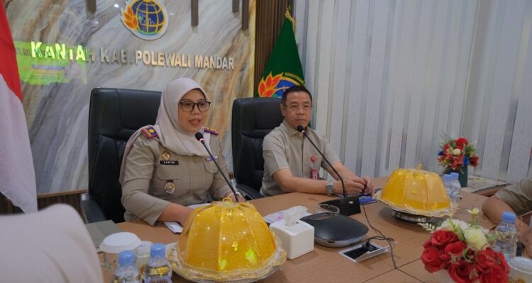 Kantor Wilayah BPN Sulawesi Barat Laksanakan Rapat Evaluasi Kinerja