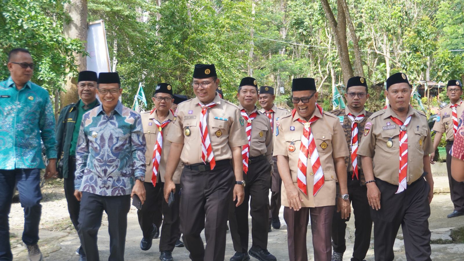 Mengakar di Bumi Sulbar, Menyapa Peradaban : Orientasi Pandu Ma’arif NU Tanamkan Moderasi Beragama bagi Kader Bangsa