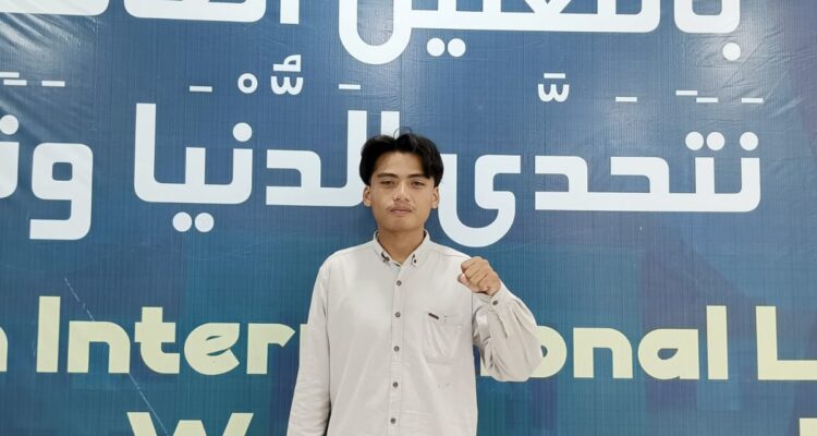 Mahasiswa Tutar Gugat Kepala SMPN 5 Tutar : Jarang berkantor , Pendidikan Terancam Terbengkalai