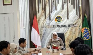 Komunitas Mahasiswa Kritis (KOMIK) Polman menggelar Rapat Dengar Pendapat Umum (RDPU) bersama Kantor Pertanahan